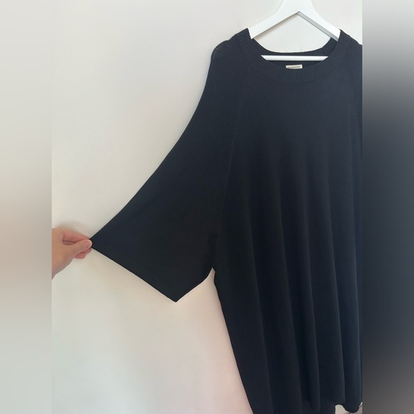 Movesgood | Oversized Knit Dress - Picture 3 of 9